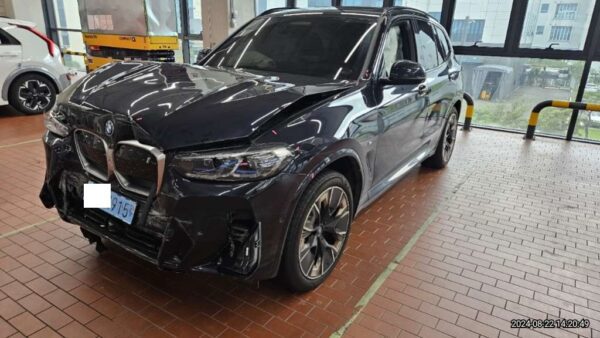 BMW iX3 M Sport — 2024 model