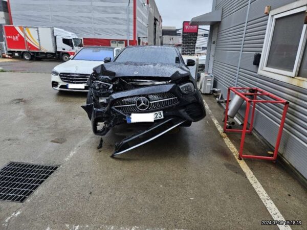 MercedesBenz E250 — 2023 model