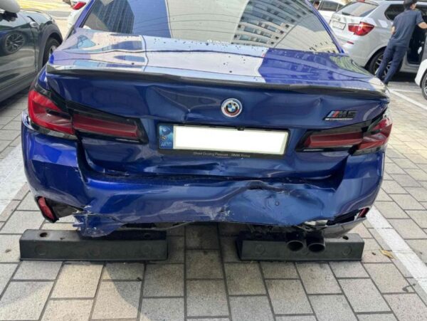 BMW / M5 Competition Package