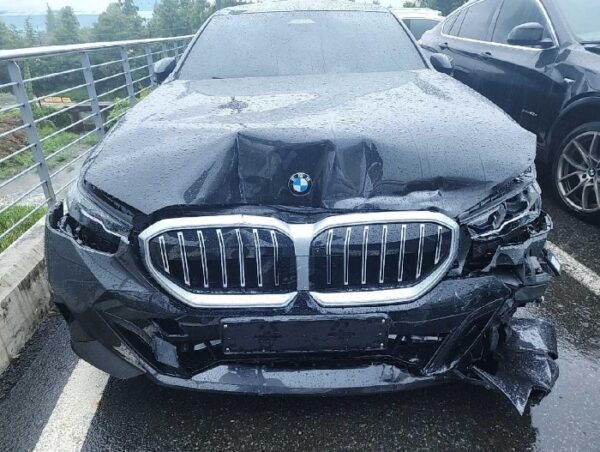 BMW 530i xDrive — 2024 model