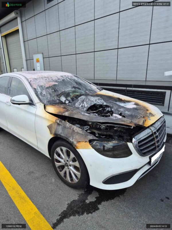 Benz / E300 model 2019