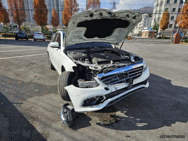 Mercedes-Benz E450 4MATIC