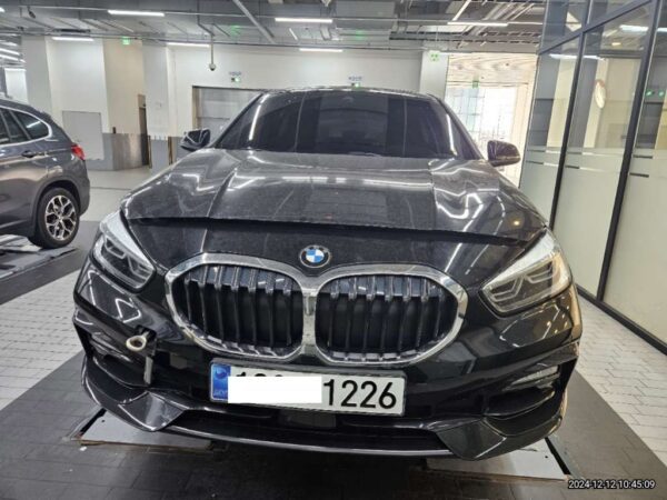BMW 120i