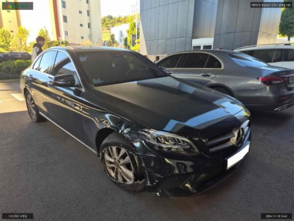 Benz / C220d