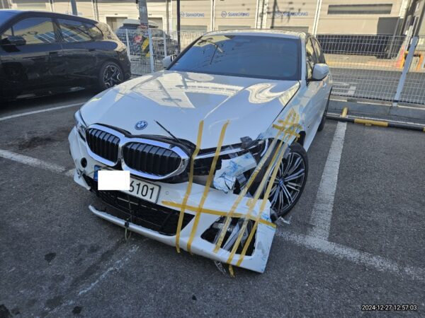 BMW 320e
