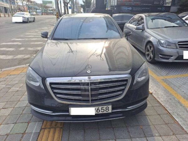 MercedesBenz S 560 4MATIC