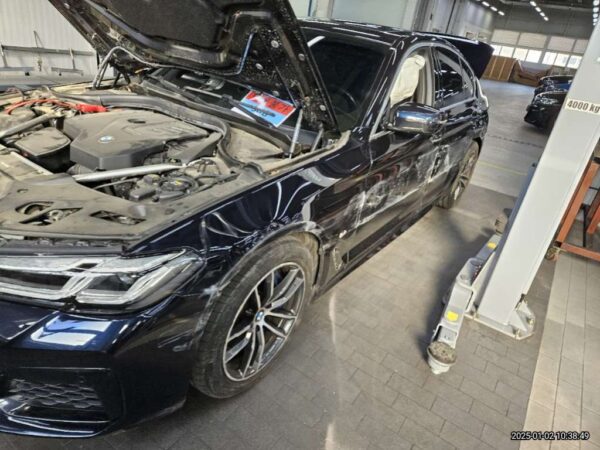 BMW 520i
