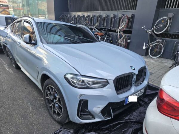BMW X4 xDrive20i