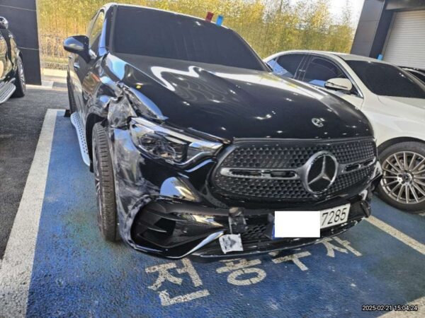 MercedesBenz GLC 300 4MATIC Coupe