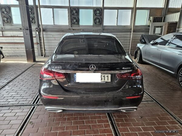 MercedesBenz E350 4MATIC
