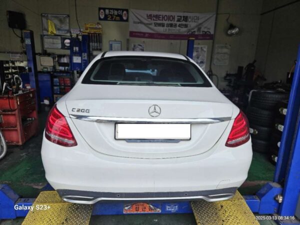C200