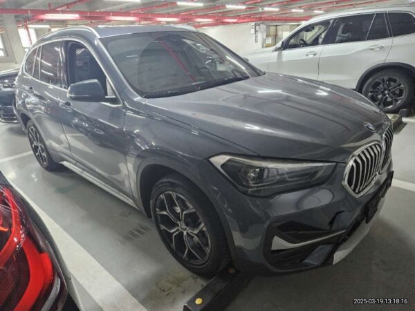 BMW X1 xDrive20i