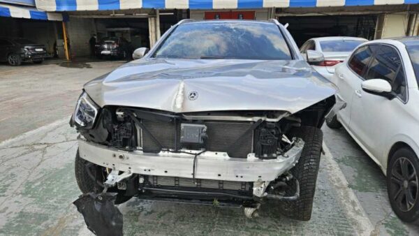 Mercedes-Benz GLC300 e 4MATIC