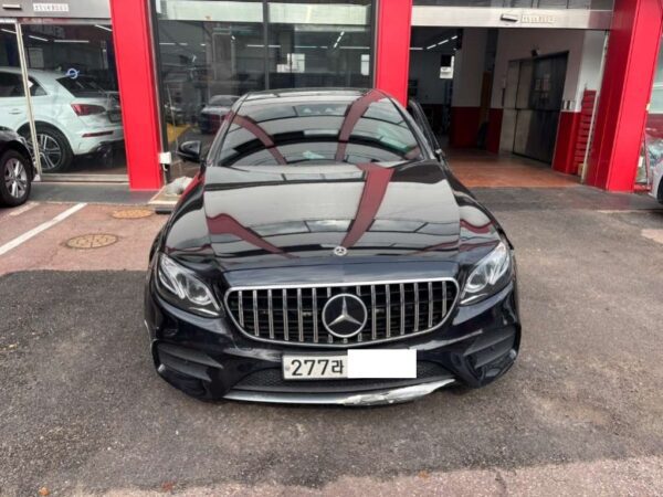 MercedesBenz E 300 4MATIC