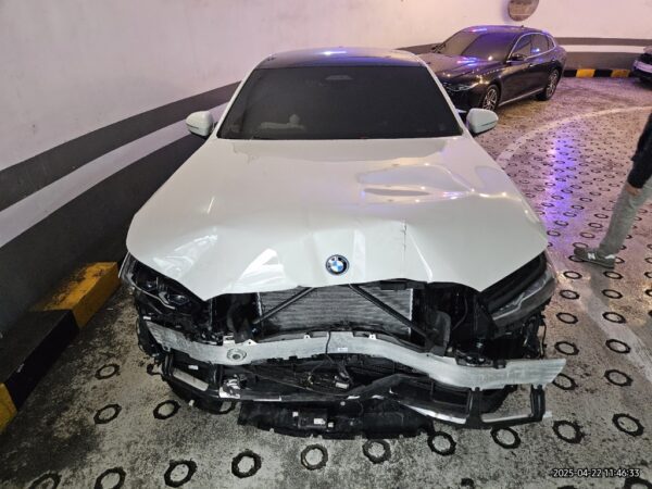 BMW i5 eDrive40