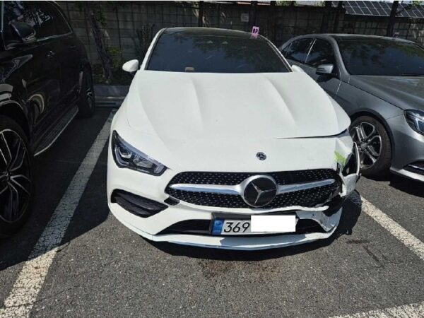 MercedesBenz CLA250 4MATIC