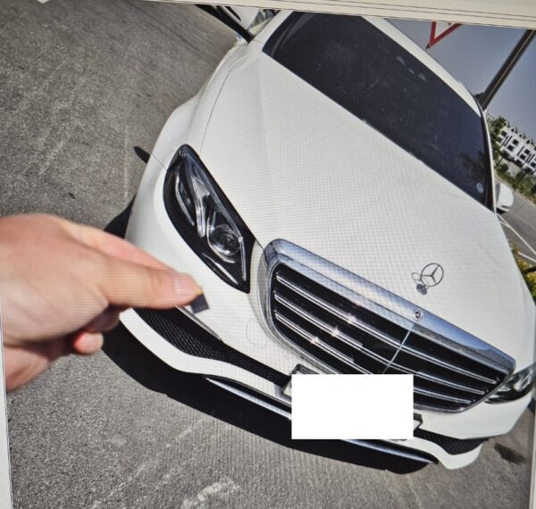 Mercedes-Benz E300 e 4MATIC