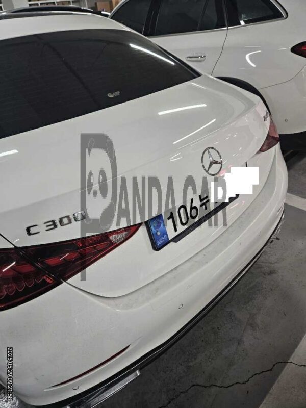 Mercedes-Benz C300 4MATIC