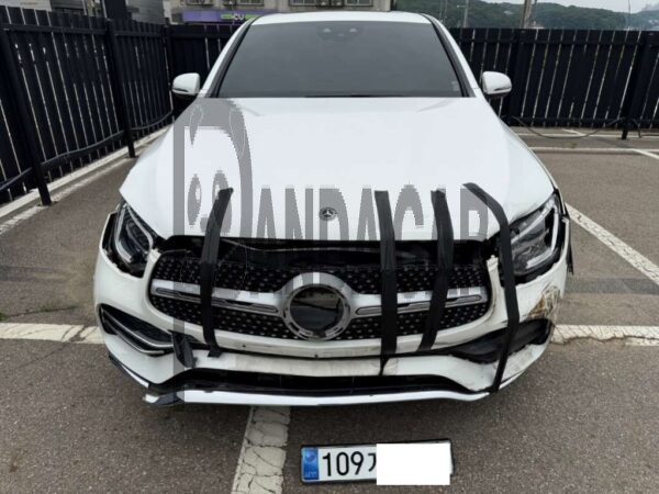 Mercedes-Benz GLC300 e 4MATIC Coupe