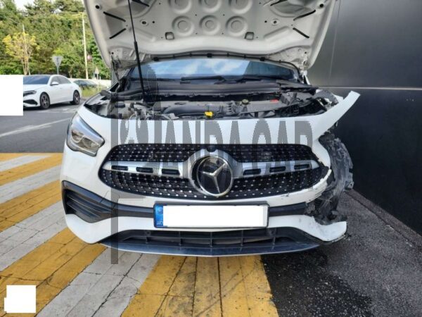 MercedesBenz GLA250 4MATIC