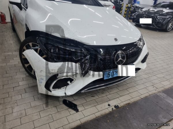 MercedesBenz EQE350 +