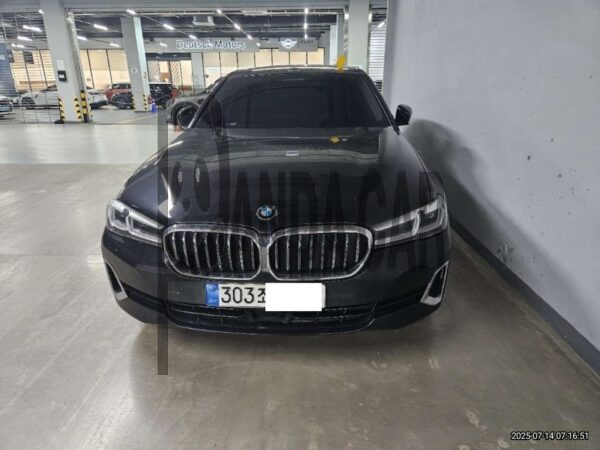 BMW 520i