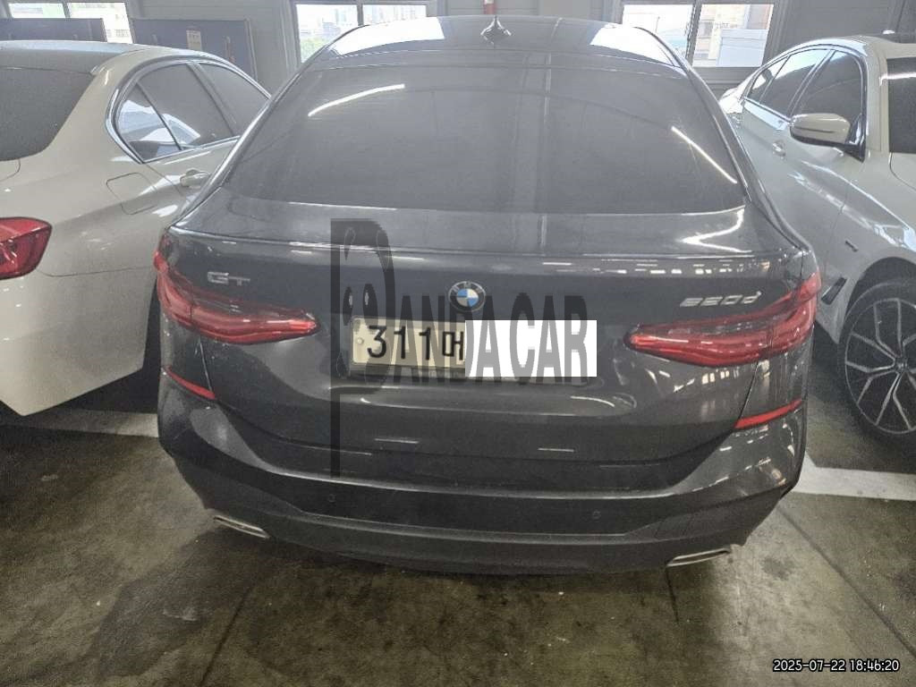 BMW 620d M Sport Package - Panda Car