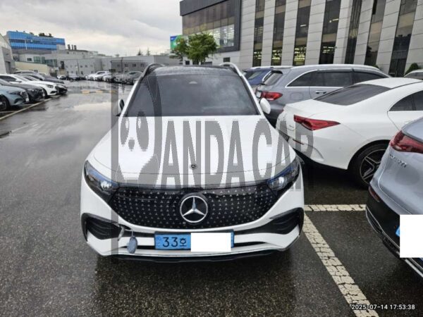 Mercedes-Benz EQB 300 4MATIC