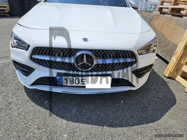 Mercedes-Benz CLA250 4MATIC