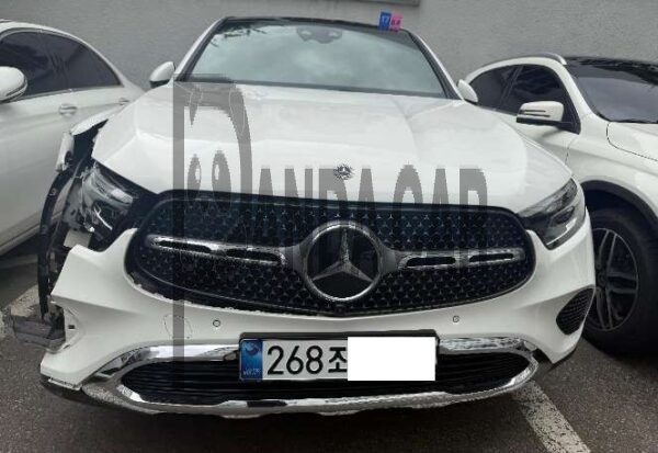 MercedesBenz GLC 300 4MATIC Coupe