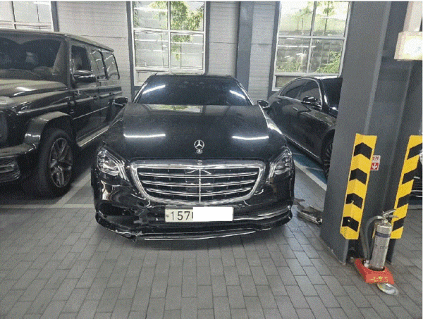 MercedesBenz S 560 4MATIC
