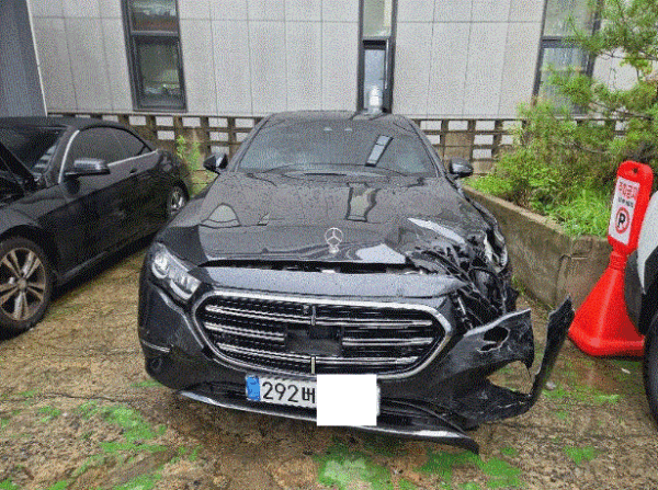 MercedesBenz E 220 d 4MATIC