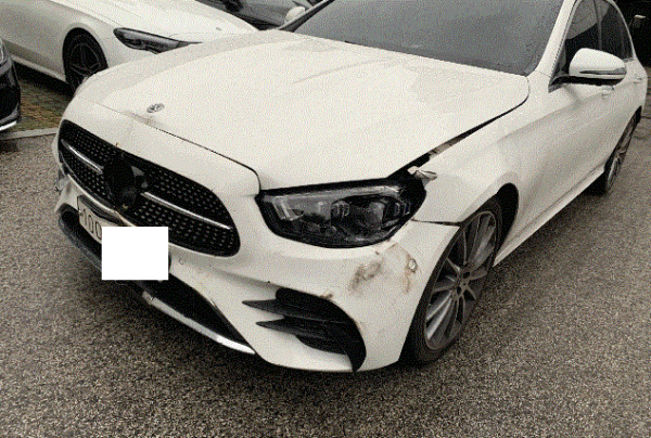 MercedesBenz E350 4MATIC