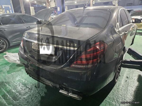 MercedesAMG S63 4MATIC + L