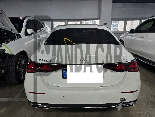 Mercedes-Benz E 220 d 4MATIC