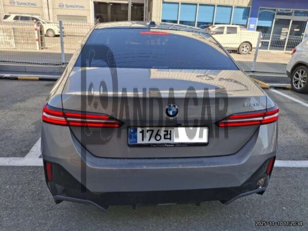 BMW 520i