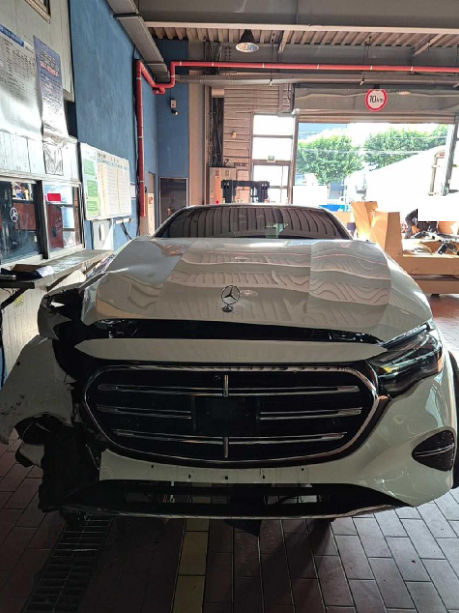 MercedesBenz E 350 e 4MATIC