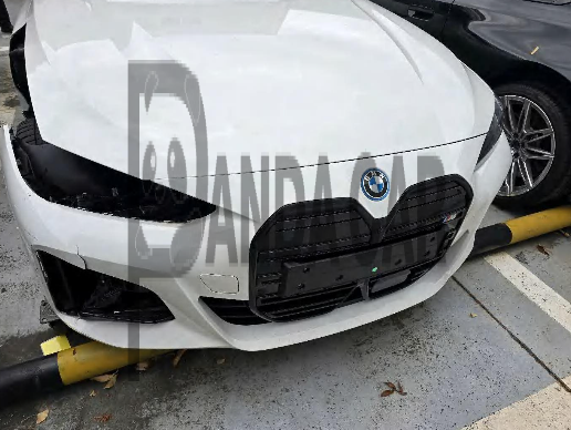 BMW i4 M50 xDrive — photo 1 of 4