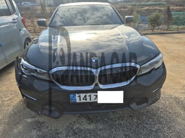 BMW 320i