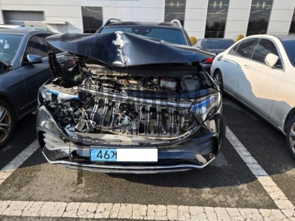 Mercedes-Benz EQB300 4MATIC