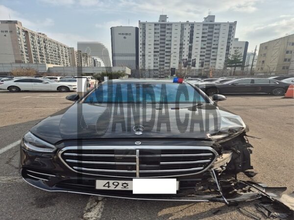 MercedesBenz S 500 4MATIC