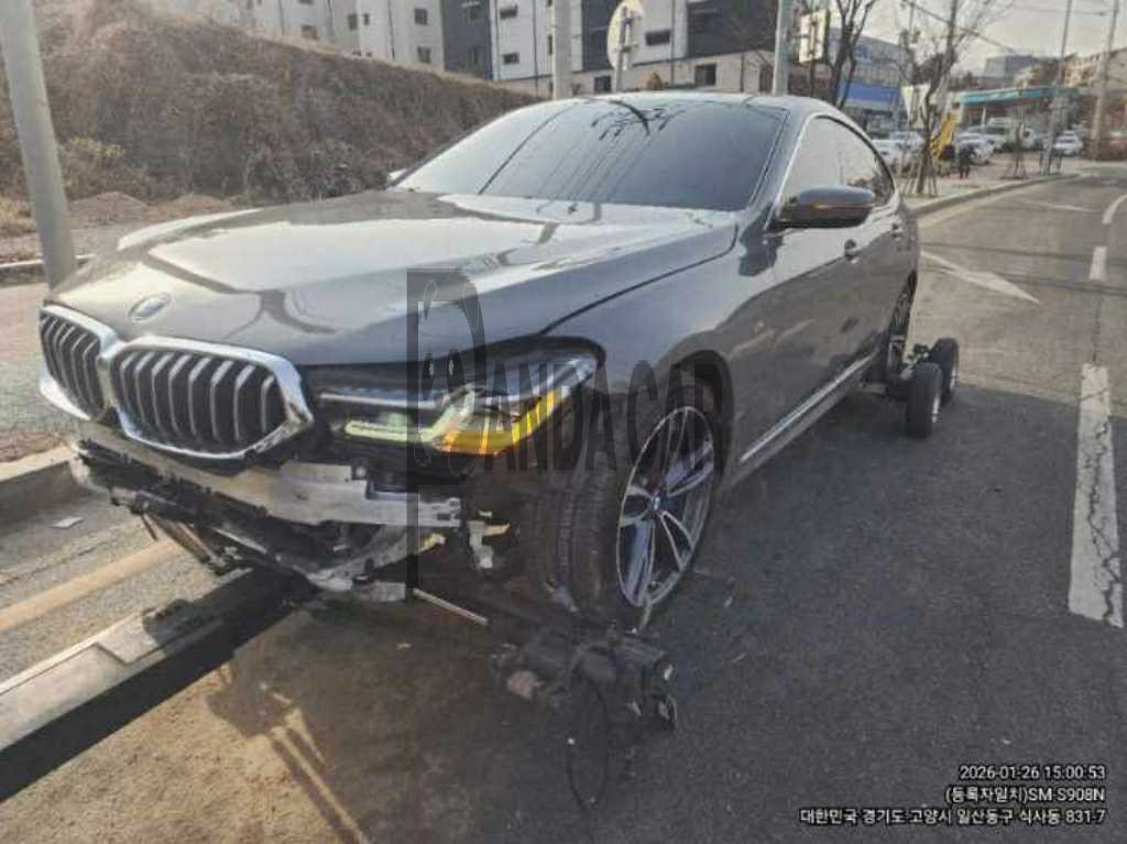 BMW 620d — photo 1 of 4
