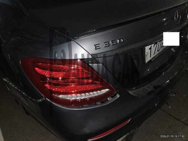 Mercedes-Benz E350 4Matic