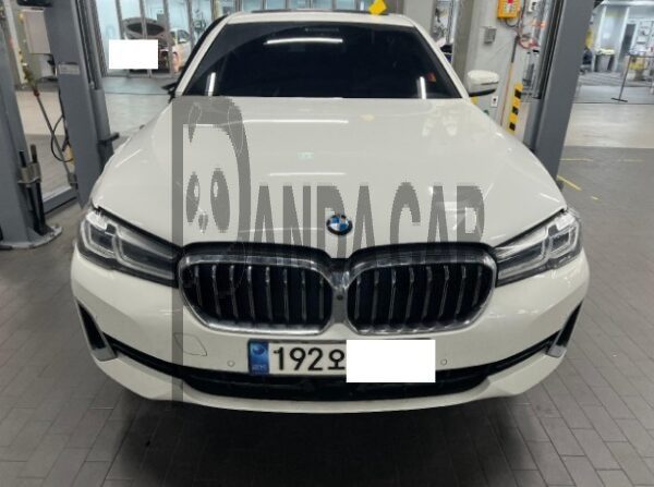BMW 520i