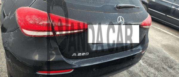Mercedes-Benz A220
