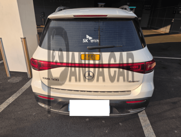 Mercedes-Benz EQB300 4MATIC