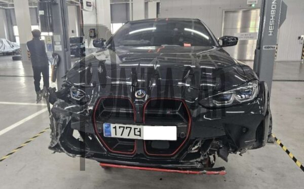 BMW M4 Competition M xDrive