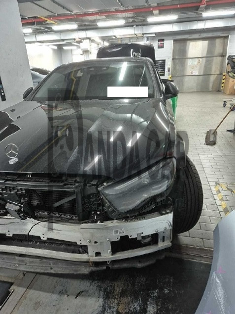 MercedesBenz E 300 4MATIC