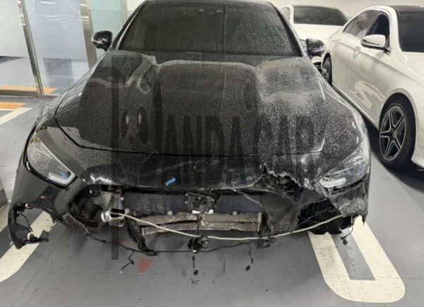 Mercedes-AMG GT43 4MATIC +