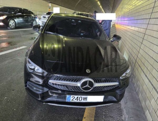 Mercedes-Benz CLA250 4MATIC